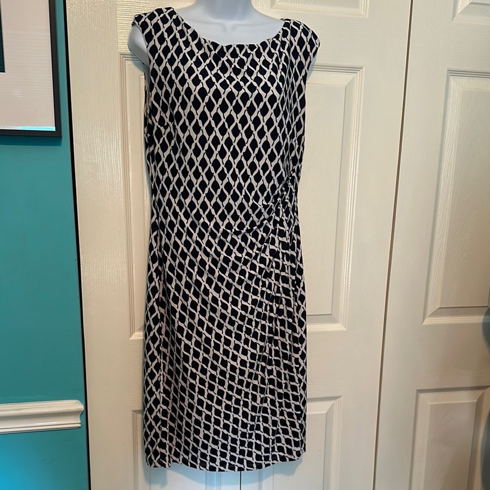 Ralph Lauren Elegant Blue and‎ White Geometric Dress